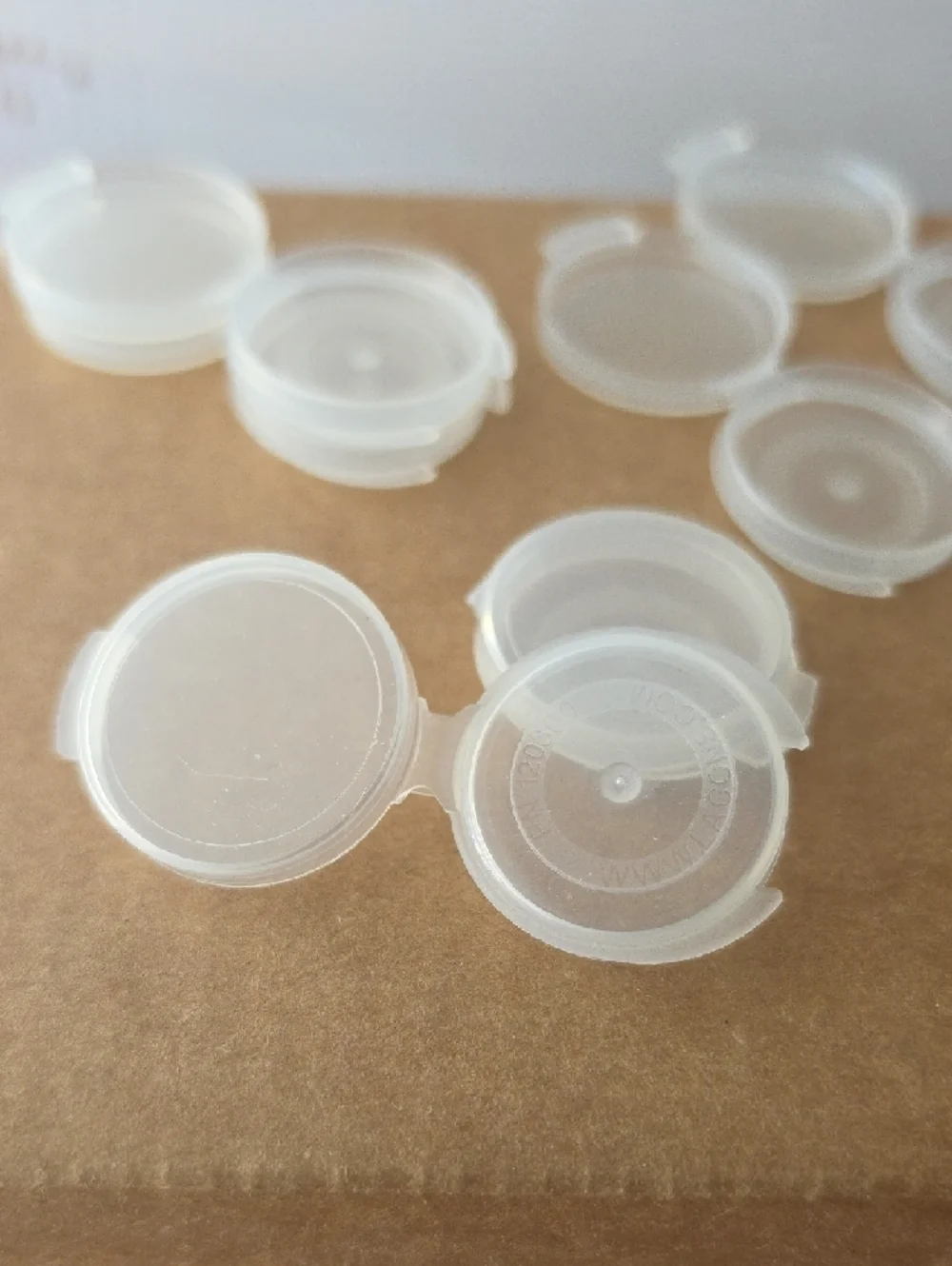 Clear Plastic Paint Pot Caps - Pack of 8